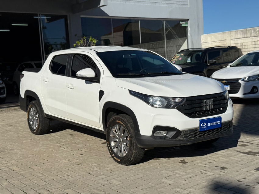 fiat strada 1.3 firefly flex freedom cd manual 4p 2022 fiat strada 1.3 firefly flex freedom cd manual 4p 2022