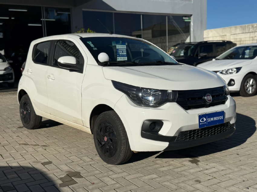 fiat mobi 1.0 evo flex like. manual 4p 2017 fiat mobi 1.0 evo flex like. manual 4p 2017