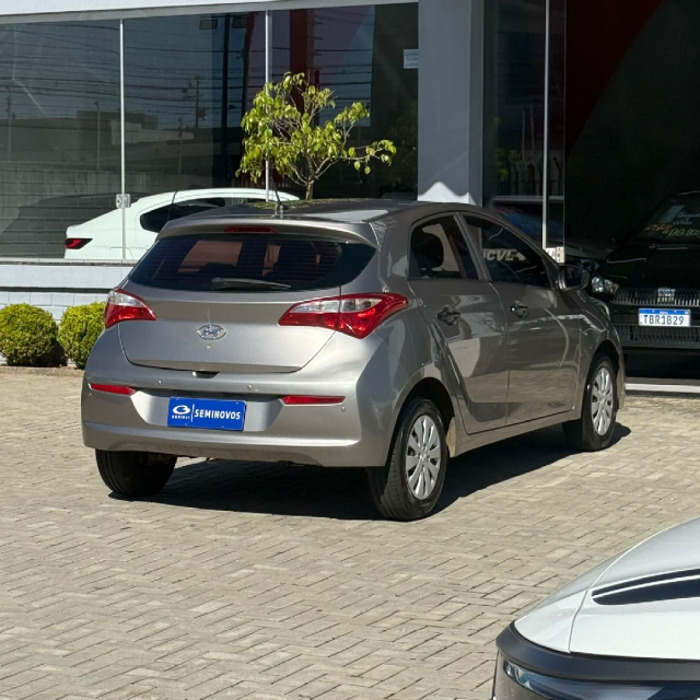hyundai hb20 1.0 comfort 12v flex 4p manual 2016