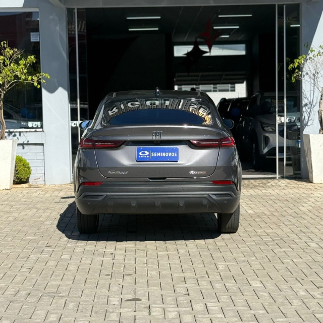 fiat fastback 1.0 turbo 200 flex cvt 9.9 4p automatico 2024