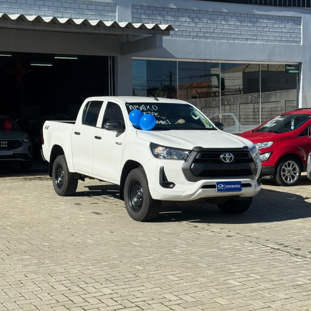 toyota hilux 2.8 d-4d turbo diesel cd power pack 4x4 manual 4p 2024