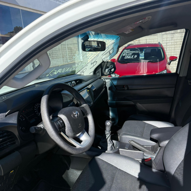 toyota hilux 2.8 d-4d turbo diesel cd power pack 4x4 manual 4p 2024