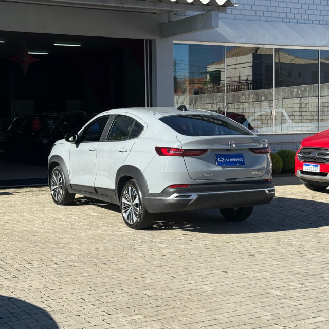fiat fastback 1.0 turbo 200 flex audace cvt 4p automatico 2025