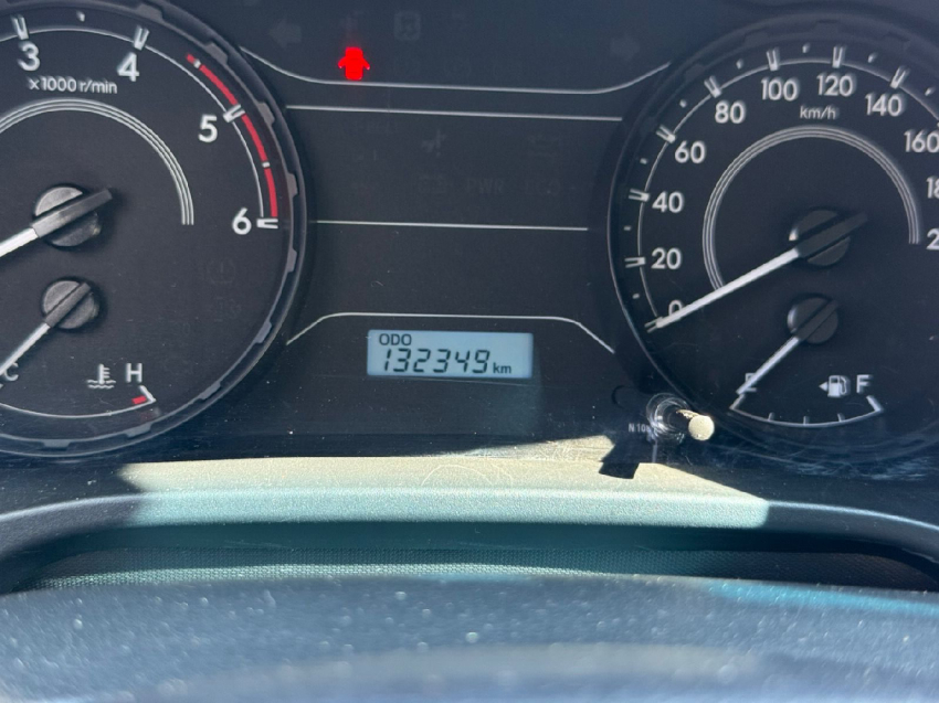 toyota hilux 2.8 d-4d turbo diesel cd power pack 4x4 automatica 4p manual 20245