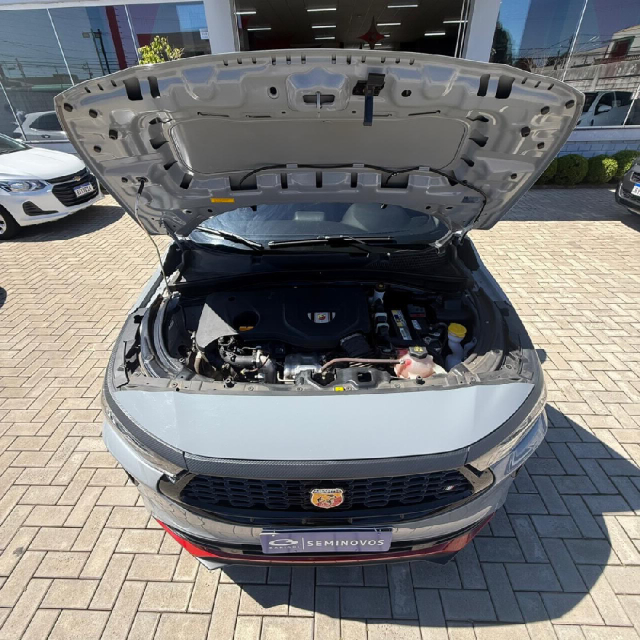 fiat fastback 1.3 turbo 270 flex abarth at6 4p automatico 20243