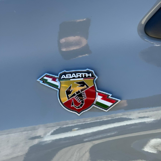 fiat fastback 1.3 turbo 270 flex abarth at6 4p automatico 202412