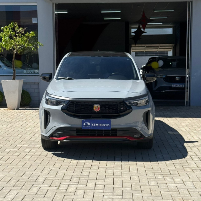 fiat fastback 1.3 turbo 270 flex abarth at6 4p automatico 20242