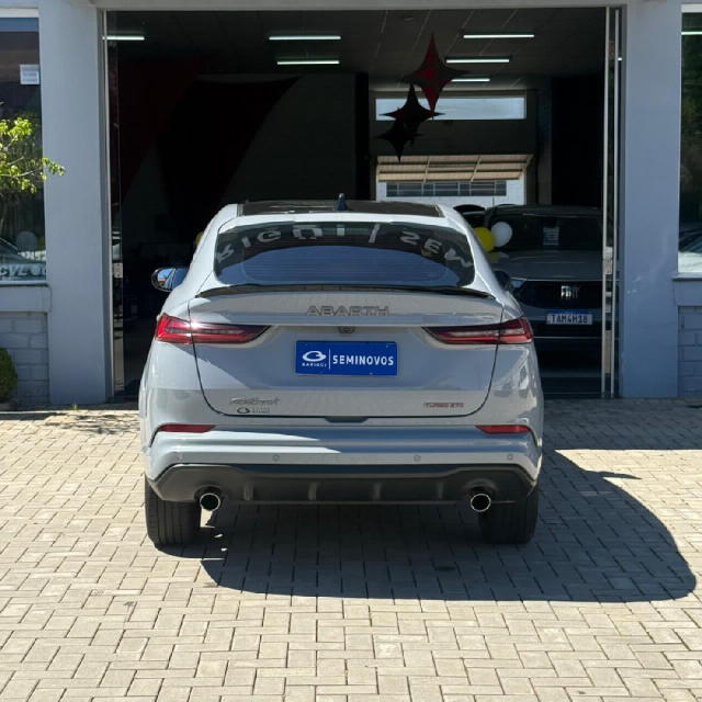 fiat fastback 1.3 turbo 270 flex abarth at6 4p automatico 20245
