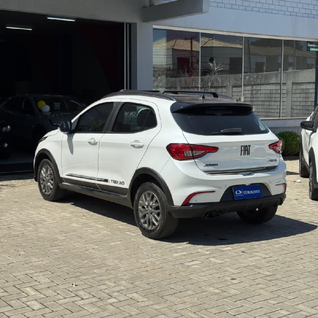 fiat argo 1.3 firefly flex trekking manual 4p 20205