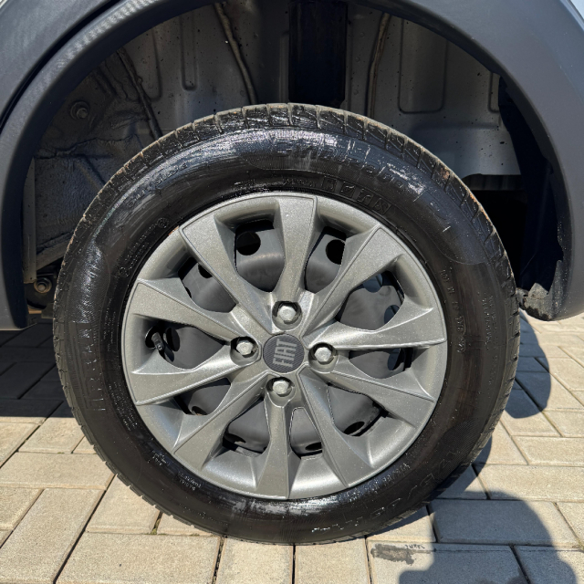 fiat mobi 1.0 evo flex trekking manual 4p 202410