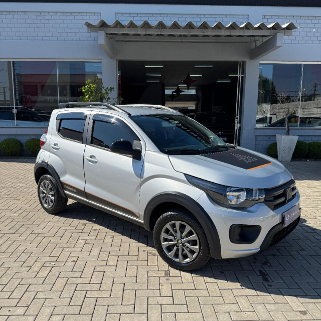 fiat mobi 1.0 evo flex trekking manual 4p 2024