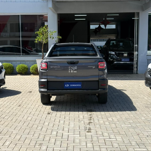 fiat strada 1.3 firefly flex volcano cd cvt 4p automatico 20245