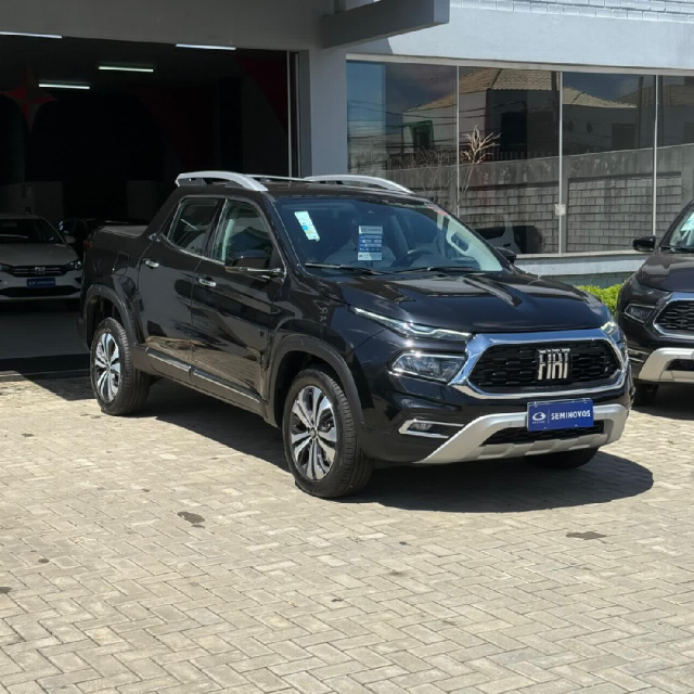 fiat toro 1.3 turbo 270 flex volcano at6 4p automatico 2025