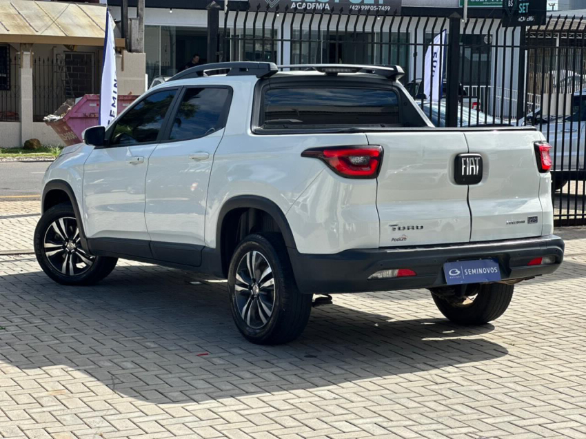 fiat toro 1.3 turbo 270 flex freedom at6 4p automatico 20232