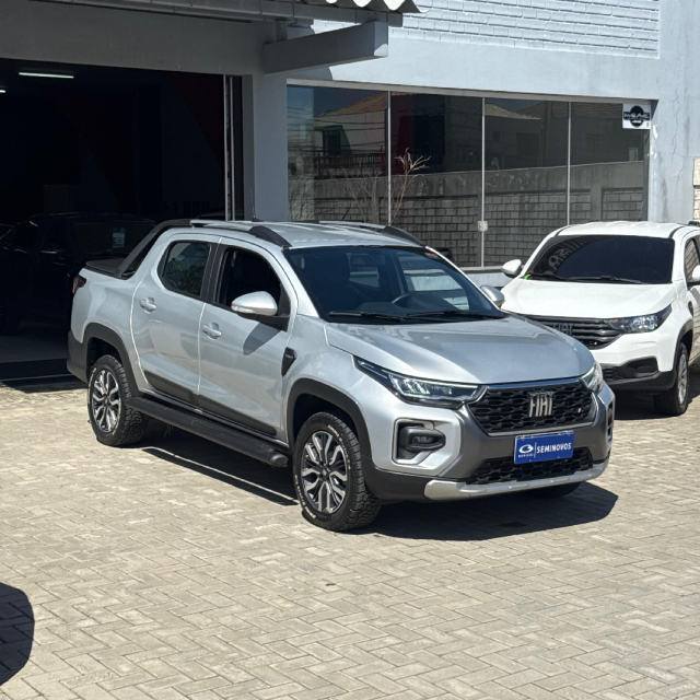 fiat strada 1.0 turbo 200 flex ranch cd cvt 4p automatico 2024