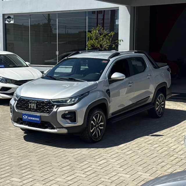 fiat strada 1.0 turbo 200 flex ranch cd cvt 4p automatico 20241