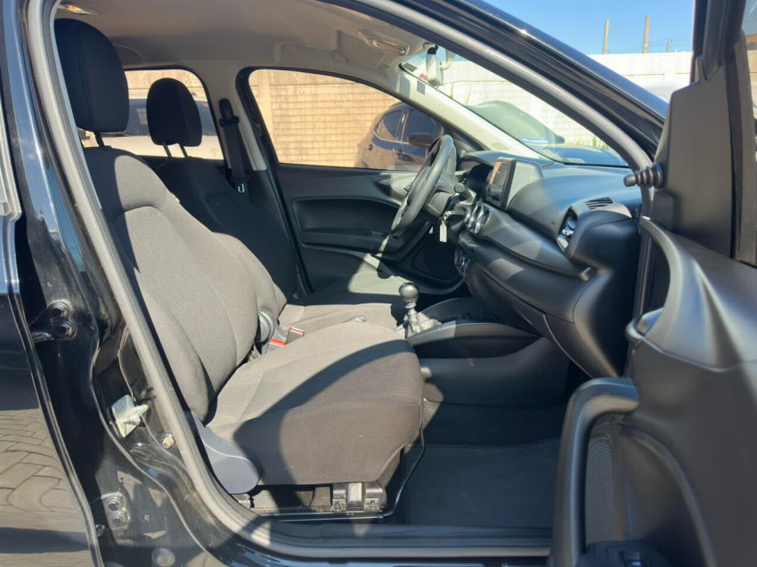 fiat cronos 1.3 firefly flex drive manual 4p 20225