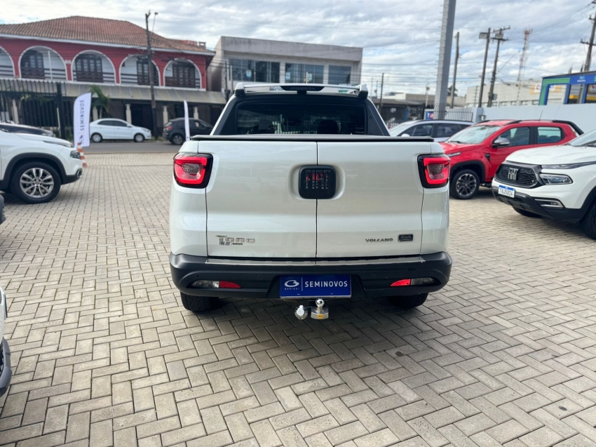 fiat toro 2.0 16v turbo diesel volcano 4wd at9 4p automatico 20256