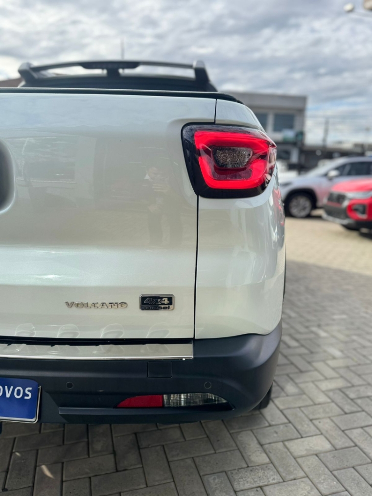 fiat toro 2.0 16v turbo diesel volcano 4wd at9 4p automatico 20258