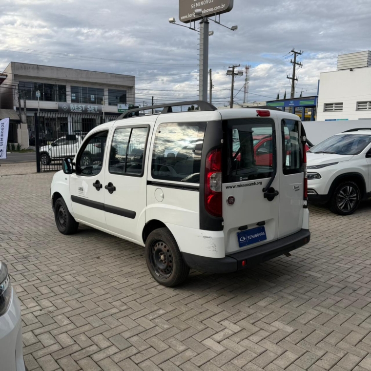 fiat doblo 1.8 mpi essence 16v flex 4p manual 2p 20184
