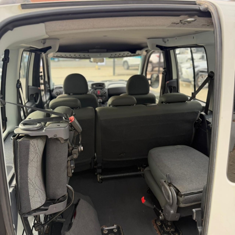 fiat doblo 1.8 mpi essence 16v flex 4p manual 2p 20187