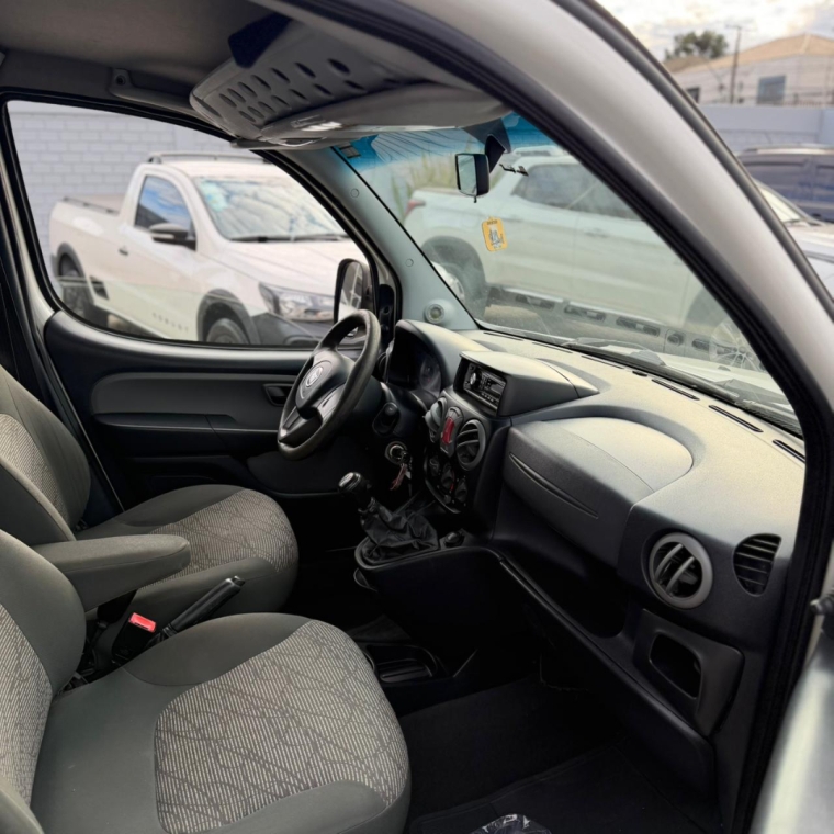 fiat doblo 1.8 mpi essence 16v flex 4p manual 2p 201811