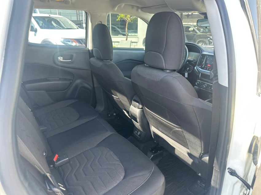 fiat toro 1.3 turbo 270 flex freedom at6 4p automatico 202514