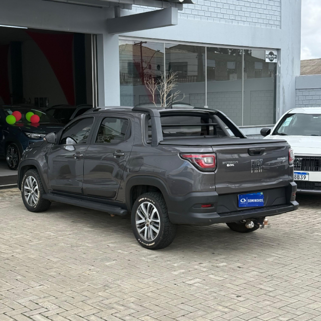 fiat strada 1.3 firefly flex volcano cd cvt 4p automatico 20235