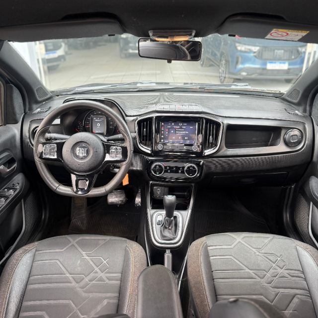 fiat strada 1.3 firefly flex volcano cd cvt 4p automatico 20239