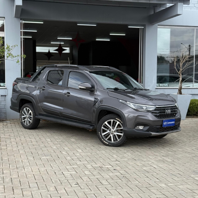 fiat strada 1.3 firefly flex volcano cd cvt 4p automatico 20233
