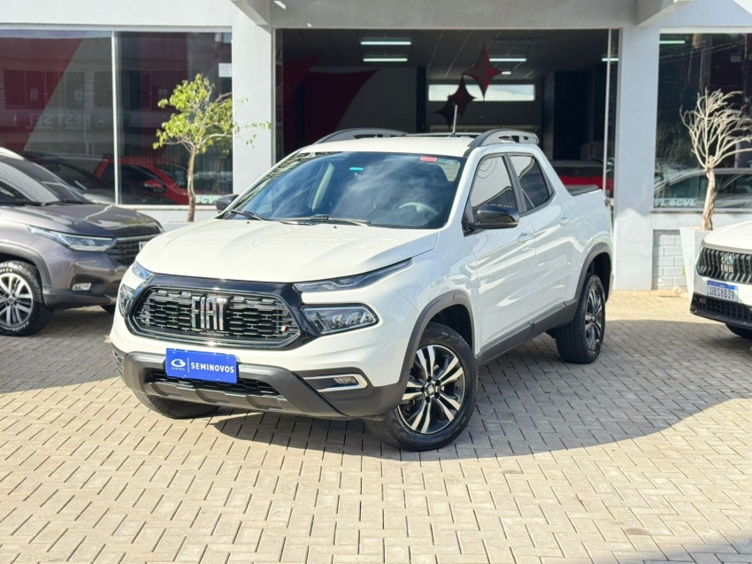 fiat toro 1.3 turbo 270 flex freedom at6 4p automatico 2025