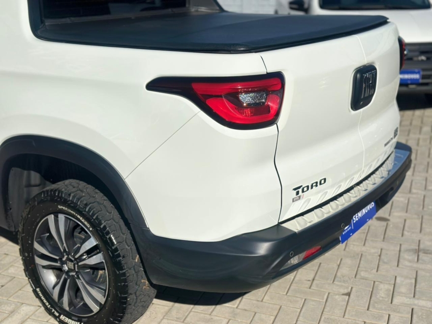 fiat toro 1.3 turbo 270 flex freedom at6 4p automatico 202514