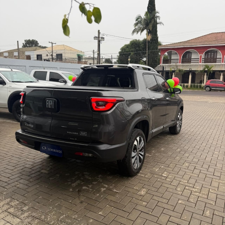fiat toro 1.3 turbo 270 flex volcano at6 2.0 diesel 4p automatico 20254