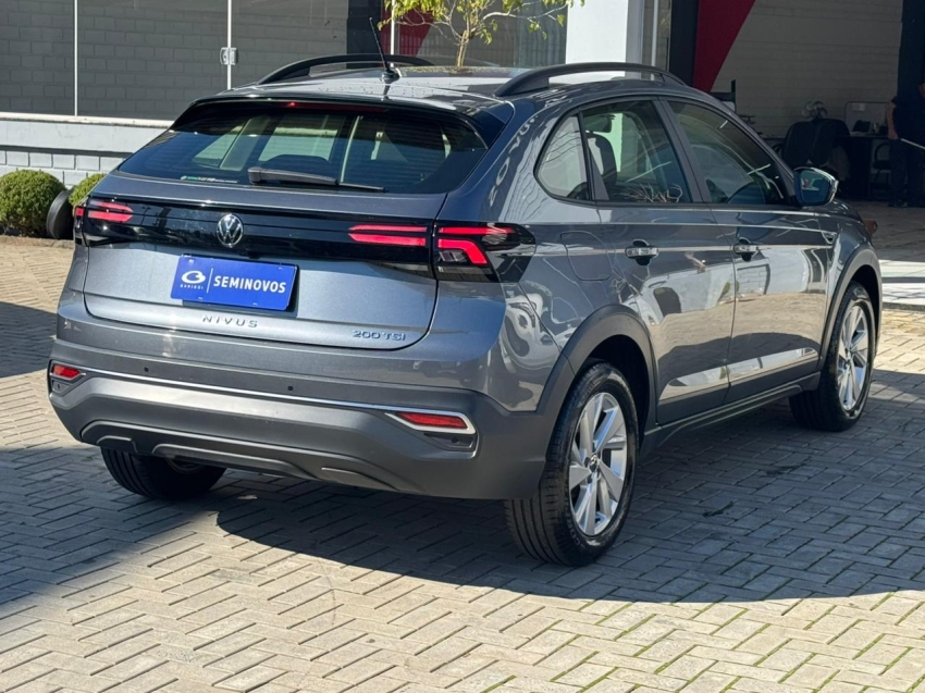 volkswagen nivus 1.0 200 tsi total flex comfortline automatico 4p 20243