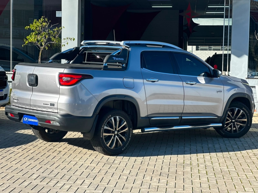fiat toro 2.0 16v turbo diesel volcano 4wd at9 4p automatico 20234