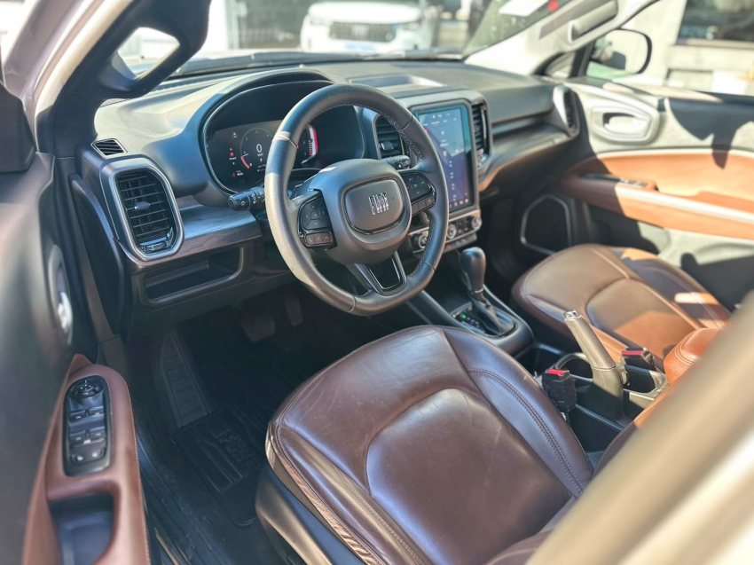 fiat toro 2.0 16v turbo diesel volcano 4wd at9 4p automatico 20238