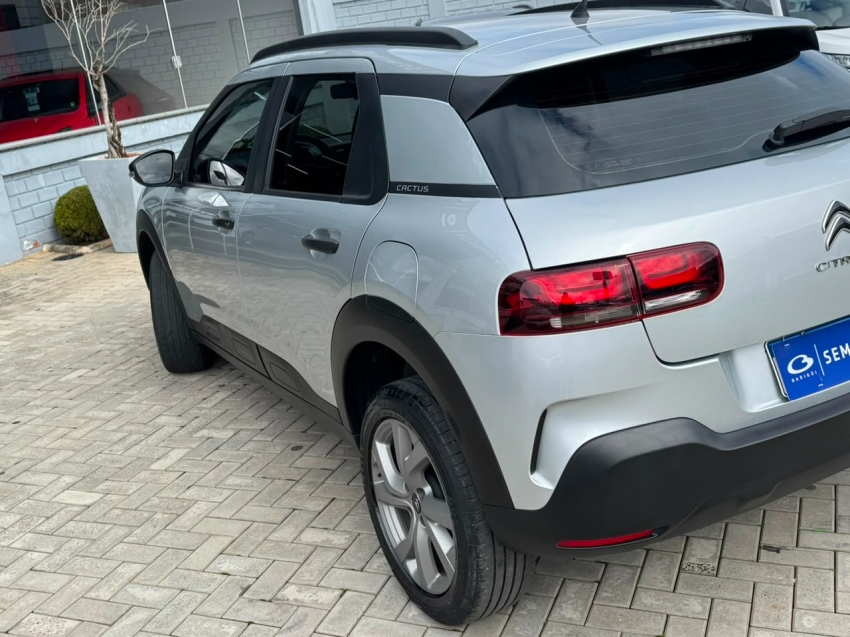 citroen c4 cactus 1.6 vti 120 flex feel eat6 4p automatico 20233
