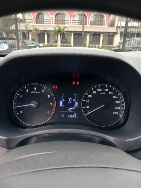 hyundai creta 1.6 16v flex action automatico 4p 202210
