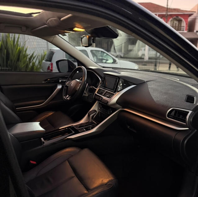 mitsubishi eclipse cross 1.5 mivec turbo gasolina hpe cvt 4p automatico 202010