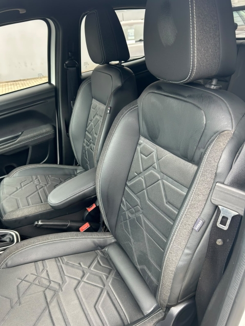fiat strada 1.3 firefly flex volcano cd cvt 4p automatico 20255