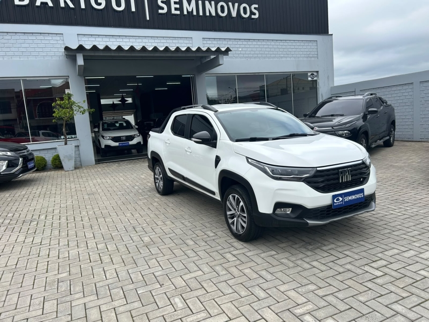 fiat strada 1.3 firefly flex volcano cd cvt 4p automatico 20251