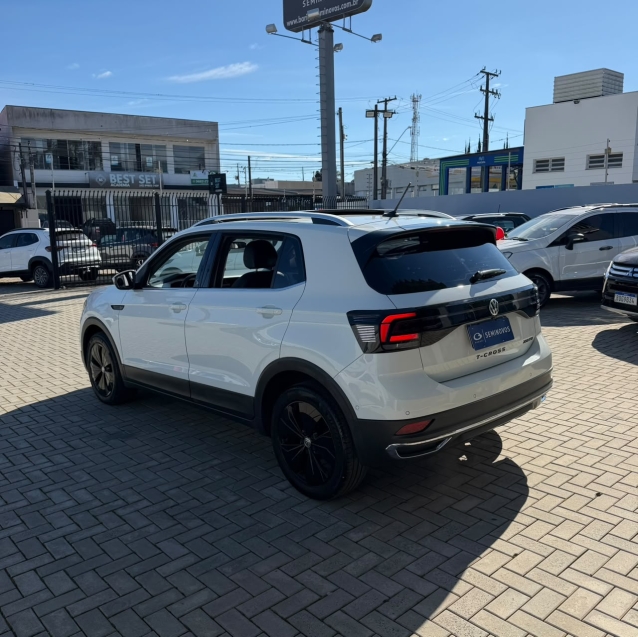 volkswagen t-cross 1.4 250 tsi total flex highline automatico 4p 20205