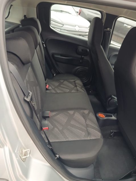 fiat mobi 1.0 evo flex like. manual 4p 20236