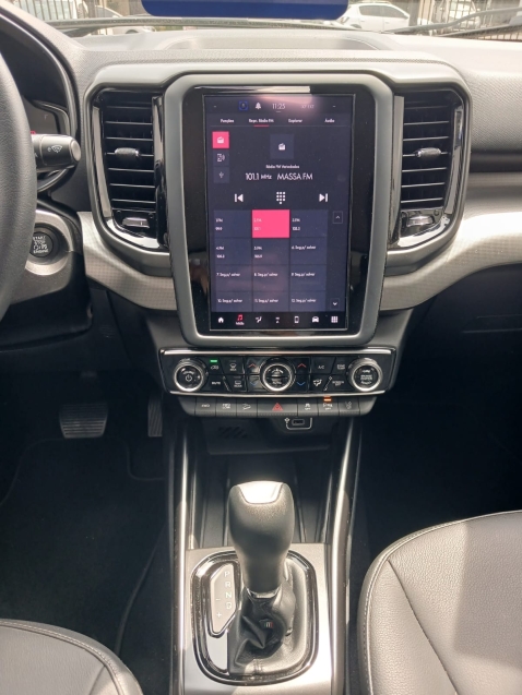 fiat toro 2.0 16v turbo diesel volcano 4wd at9 4p automatico 202414