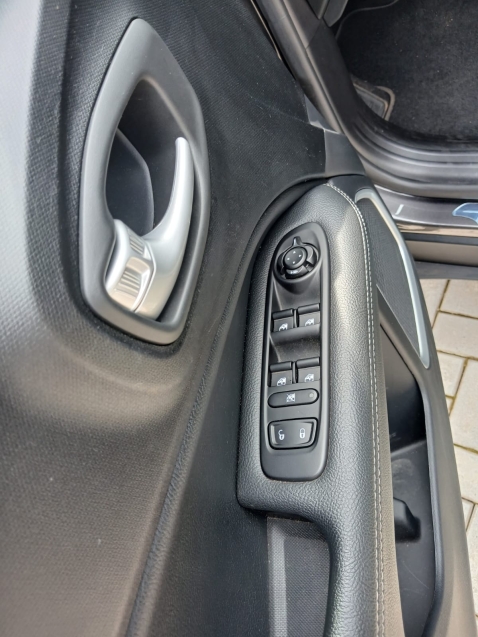 fiat toro 2.0 16v turbo diesel volcano 4wd at9 4p automatico 20249