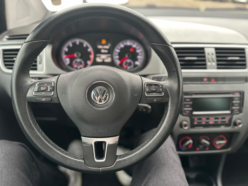 volkswagen fox 1.0 mi trendline 8v flex 4p manual 20156