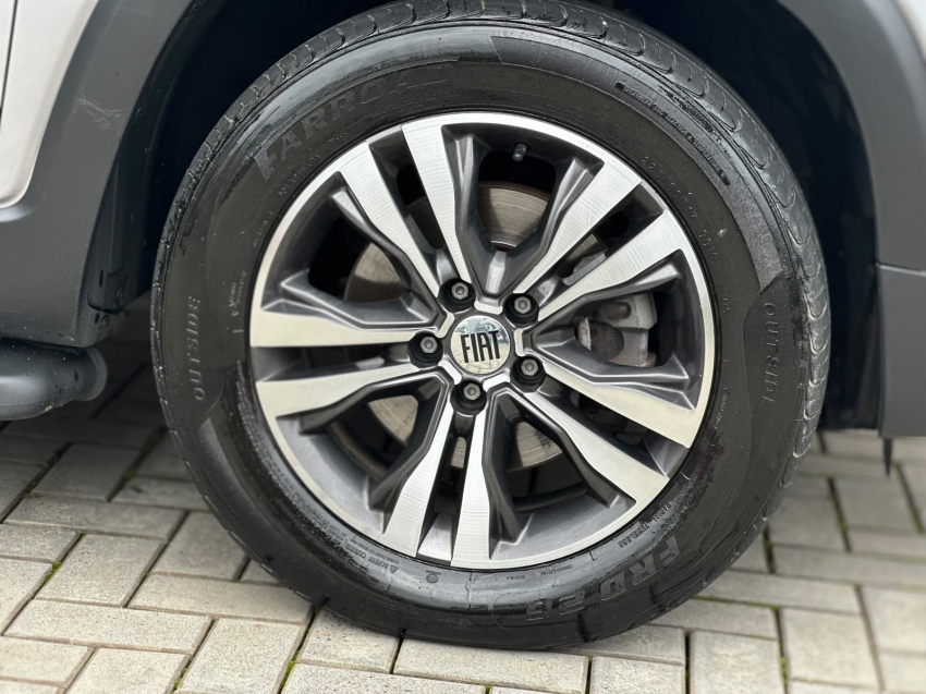 fiat toro 2.0 16v turbo diesel freedom 4wd at9 4p automatico 20234