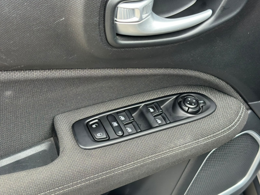fiat toro 2.0 16v turbo diesel freedom 4wd at9 4p automatico 202310