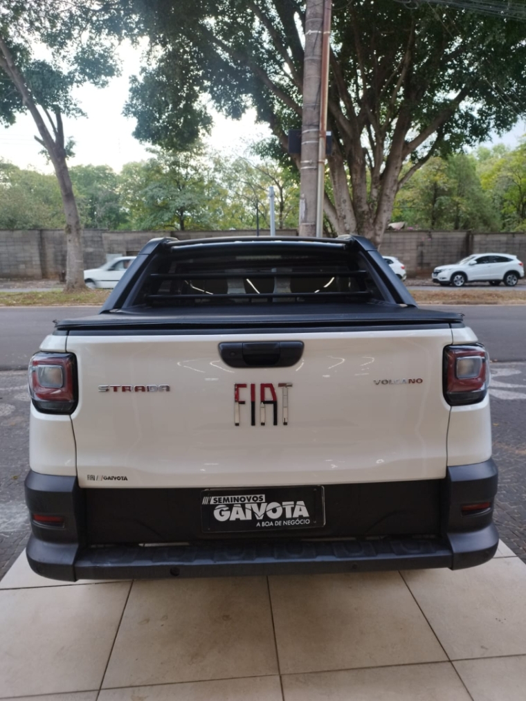 fiat strada 1.3 firefly flex volcano cd manual 4p automatico 2021 fiat strada 1.3 firefly flex volcano cd manual 4p automatico 2021