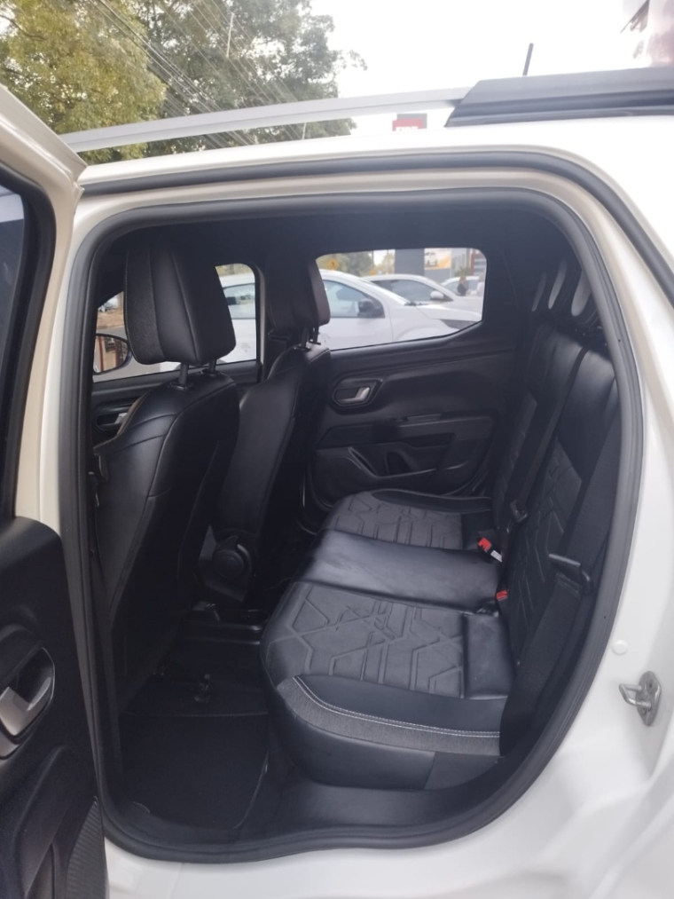 fiat strada 1.3 firefly flex volcano cd manual 4p automatico 2021 fiat strada 1.3 firefly flex volcano cd manual 4p automatico 2021